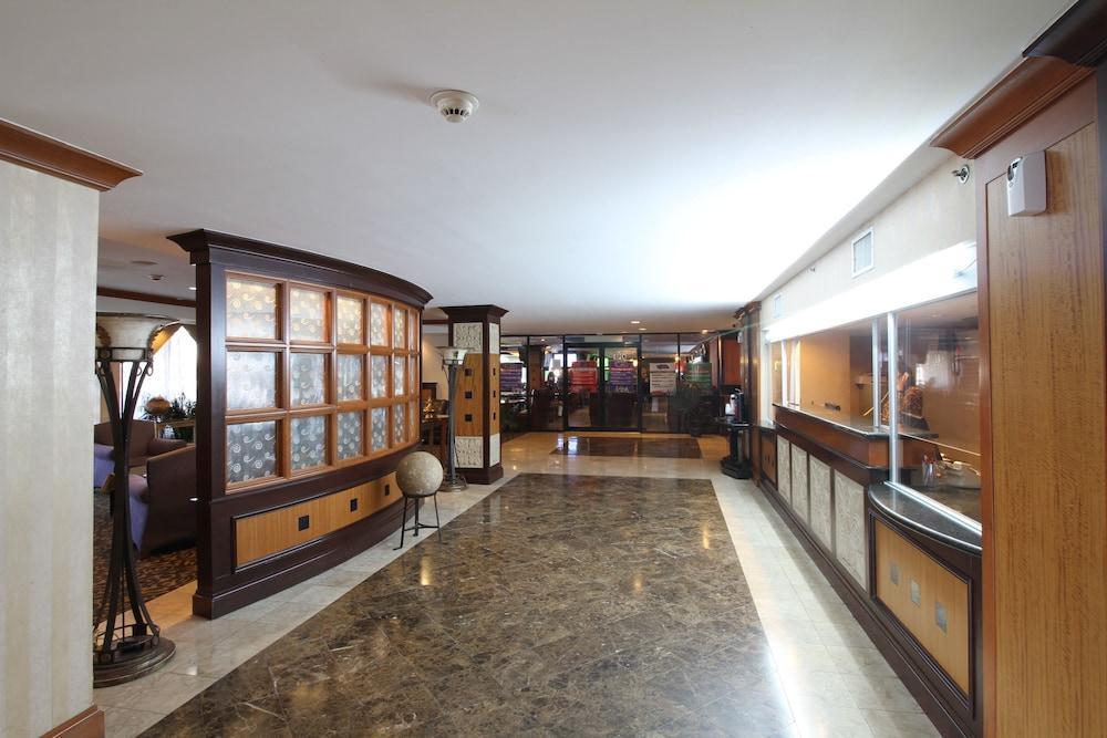 דאלאס Clarion Hotel Park Central מראה חיצוני תמונה